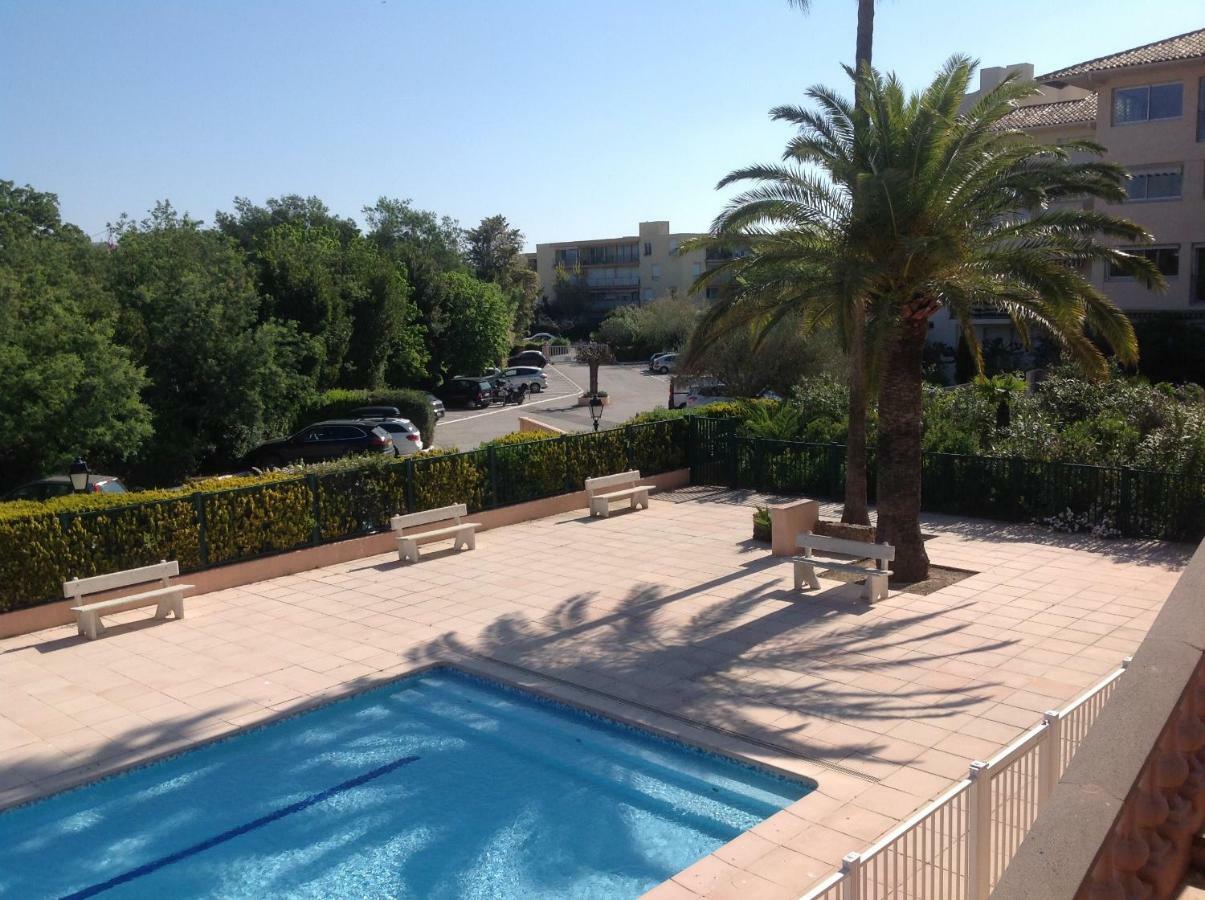 Saint-Tropez - Studio 40 M2 Luaran gambar